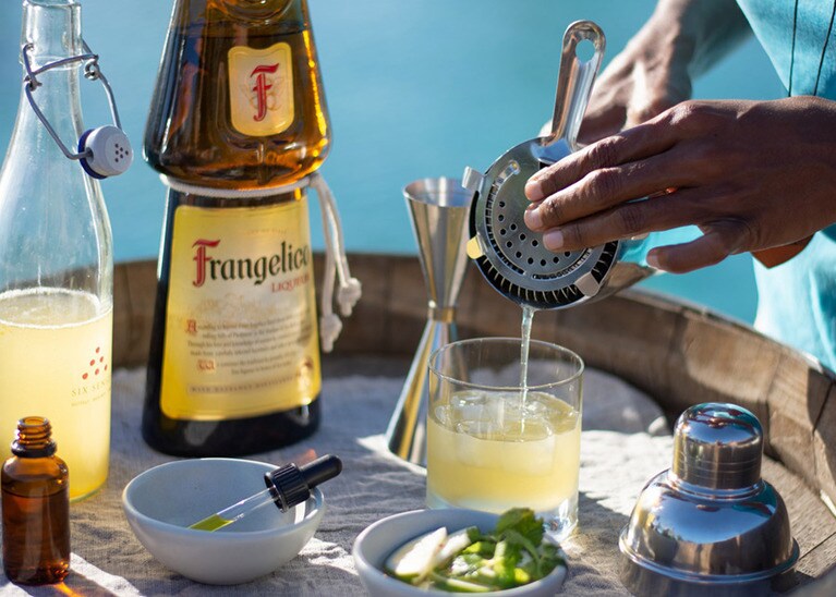 初心者でもおいしいカクテルを作れるミクソロジー・スタータークラス。