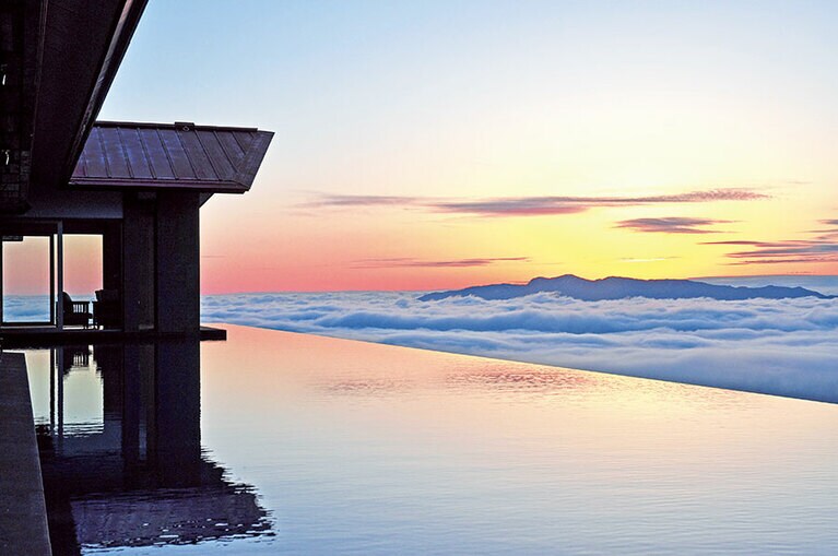 赤倉観光ホテル。