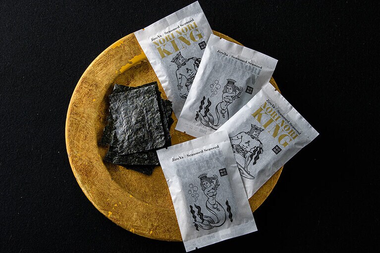 ノリノリキング、ノリノリクイーン 贈答用セット各4パック入り(1パック12枚入り) 2,500円／じろうや