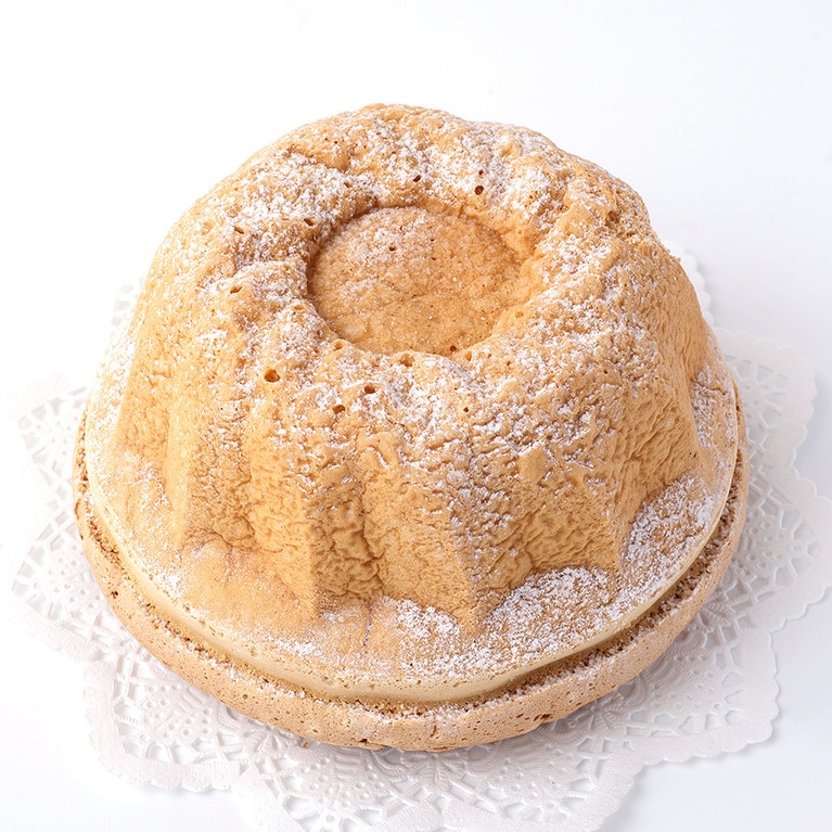 ビスキュイ・ド・サヴォワ 950円。サヴォワ地方で生まれた素朴で軽やかな食感のビスキュイ。