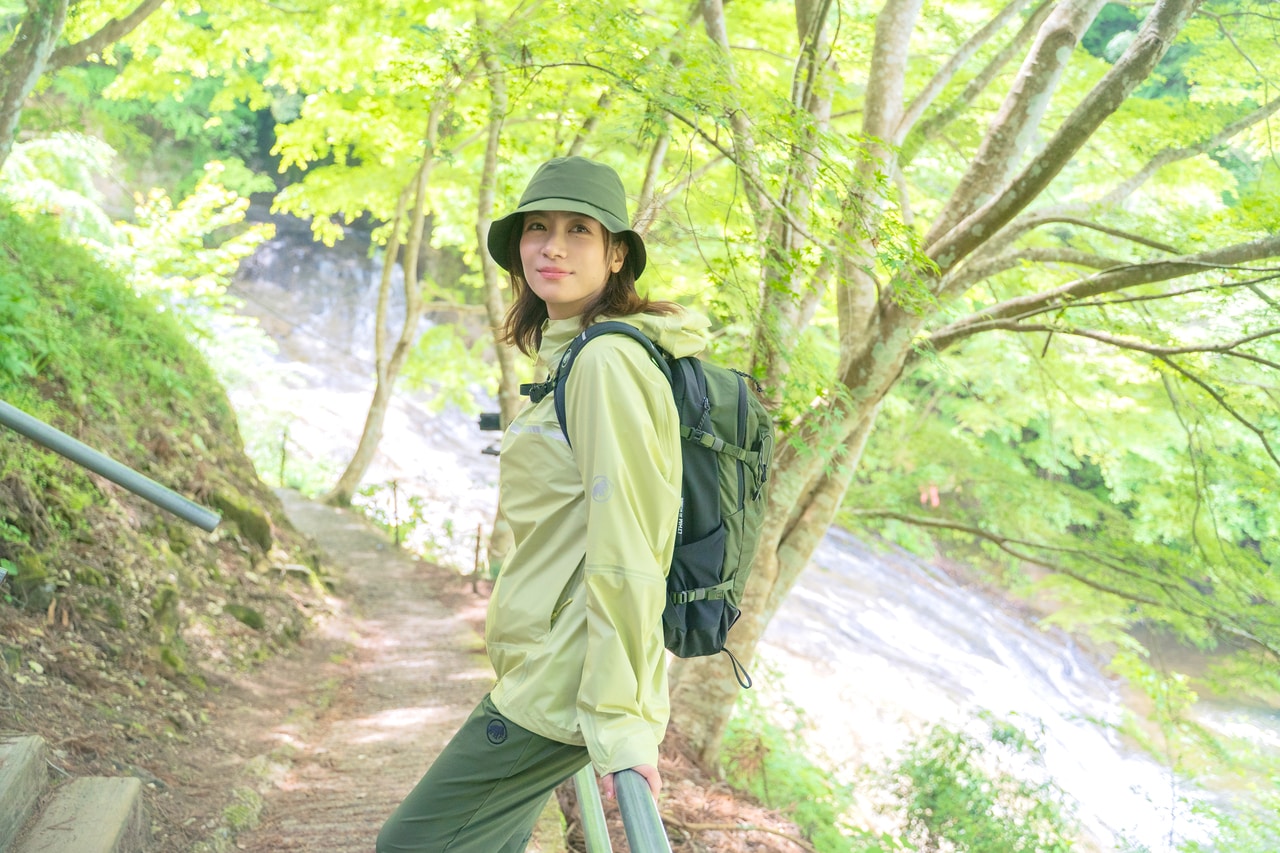 俳優の瀧内公美さんと、養老渓谷へ。