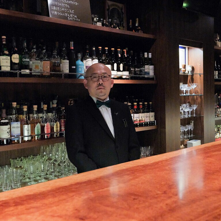 【バー ロベルタ】店主の堀内信輔さん。