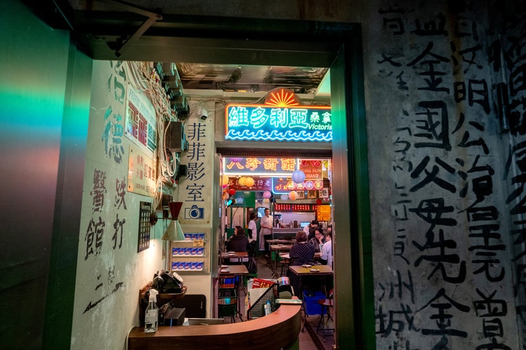 J仔酒場の店内。