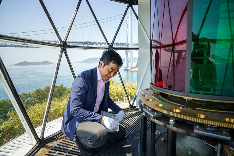 赤色、緑色の光が交互に点灯する、不動赤緑互光。通常時は非公開。