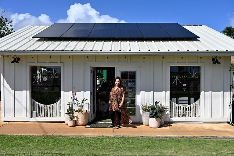 カリフォルニア出身のオーナーのプーカさん。