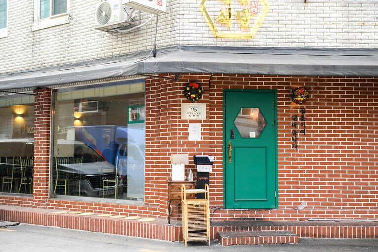 丼ものでひとりごはんを楽しむ人も。