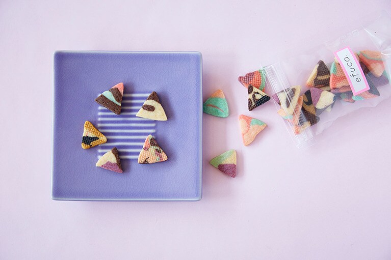 「三角クッキー」1袋350円。