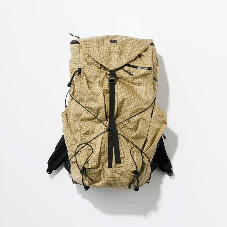 ケイル“ジュヘル” 41,800円／ナイスタイム マウンテンギャラリー