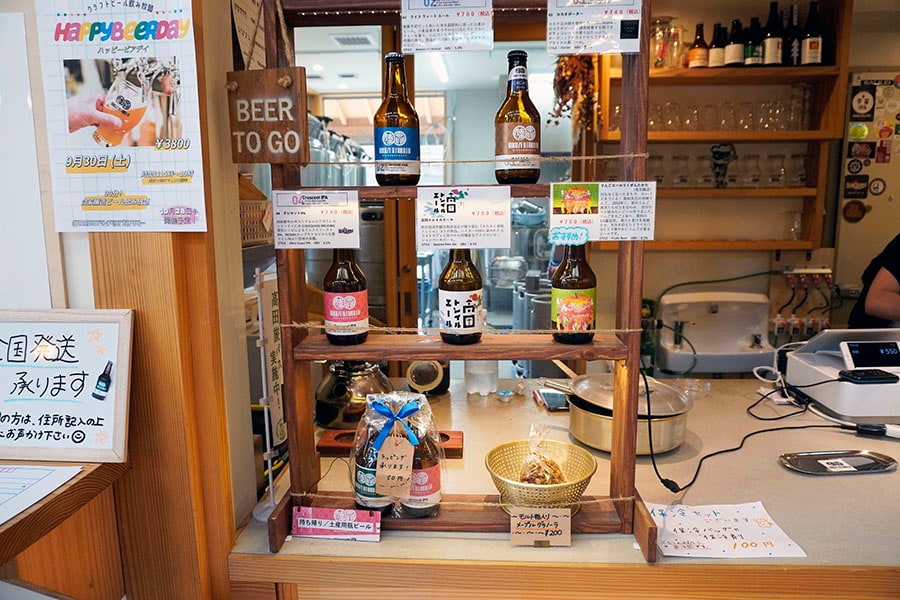 陸前高田マイクロブルワリーでは陸前高田らしいクラフトビールが販売されている。