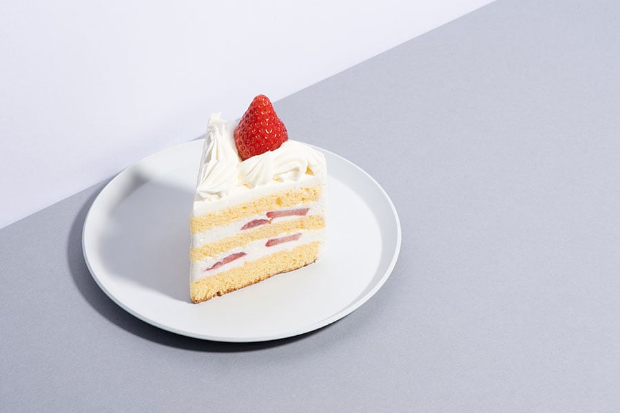 「ショートケーキ」594円。