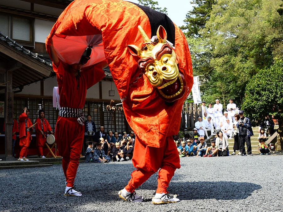 【鳥取県】宇倍神社例大祭 因幡の麒麟獅子舞。