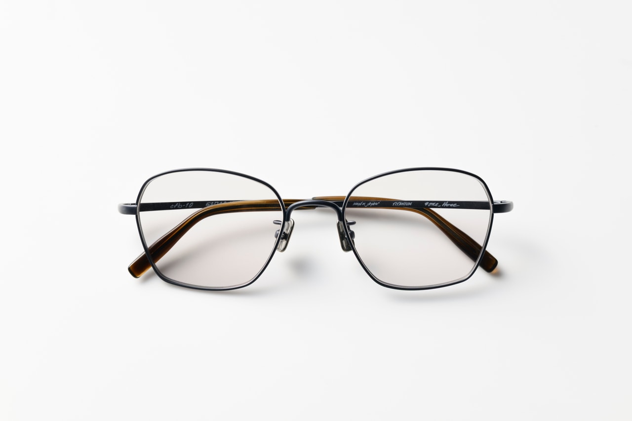 cfb-10 41,800円／One/Three Compound Frame（デュアル）