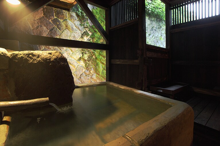 湯元 不忘閣［宮城／青根温泉］亥之輔の湯。