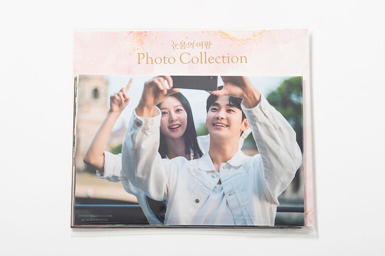 「フォトセットA（8枚入り）」 1,300円。