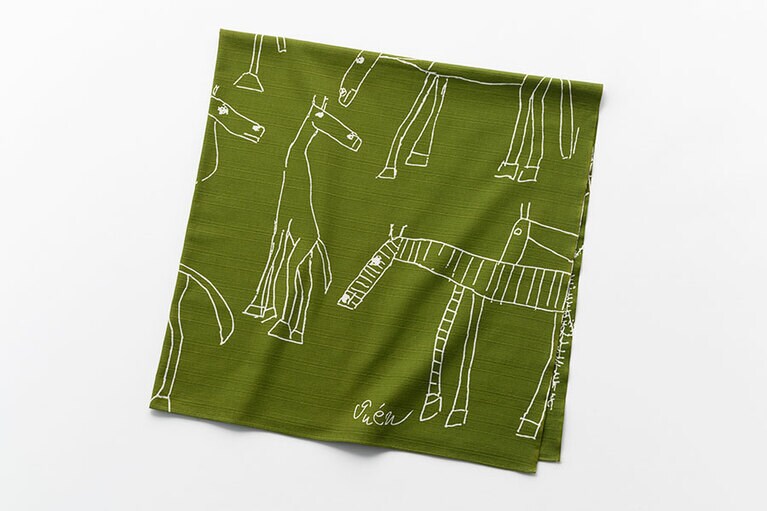 風呂敷 馬 グリーン 2,750円。