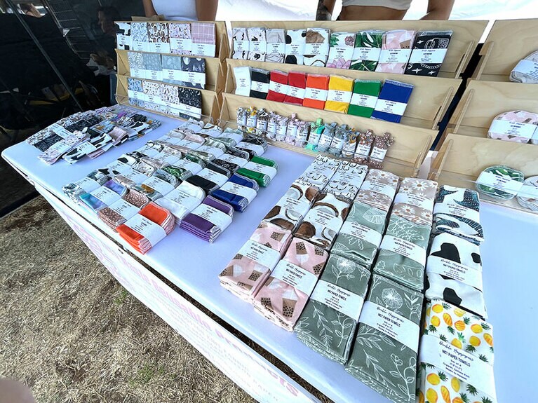 「ダブル・ハッピネス」のショップ。