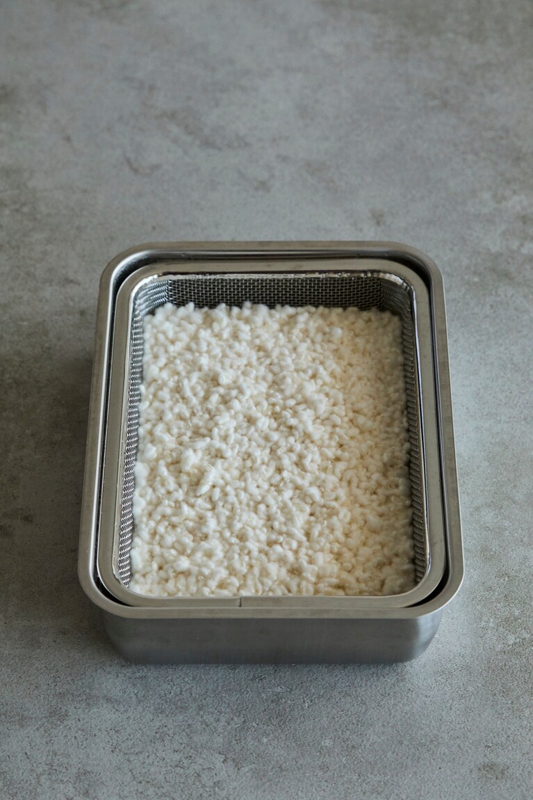 麹の完成した様子。撮影／寺澤太郎　『麹づくりと発酵しごと』より