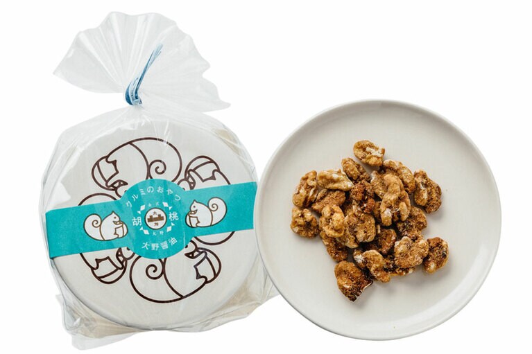 くるみのおやつ 大野醤油風味〈60g〉700円／金沢・釜炊き 大畑の佃煮