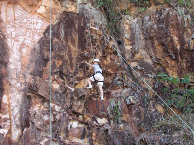 2ページ目 王子様にナビゲートされ崖登り マレーシアの熱帯雨林リゾート トラベルライターの旅のデジカメ虫干しノート