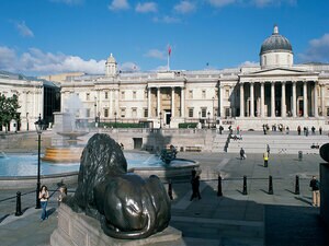 三越のライオンのモデルに会える ロンドンのど真ん中の広大な広場 | 今日の絶景