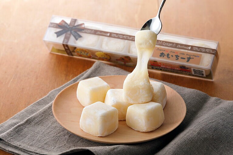 おもっちーず 3本入り 3,132円。