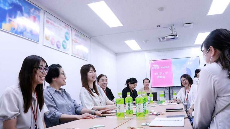 女性専用の健康相談窓口や座談会も設けるなど、風通しの良い環境が魅力。