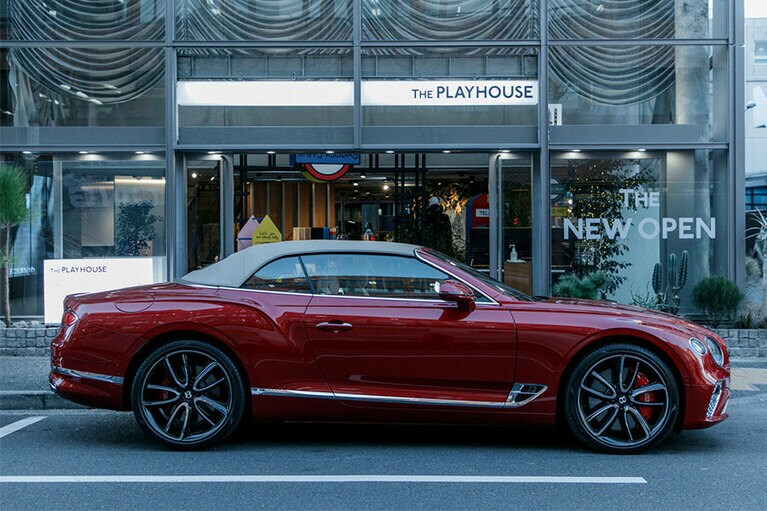 青山のヴァルカナイズ・ロンドン@ザ・プレイハウスにて解散。英国の伝統的で上質なライフスタイルを提案するショップでお開きとは気が利きすぎている！