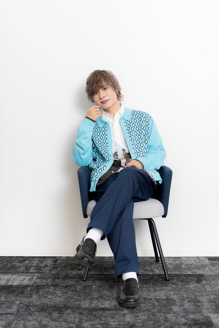 岡本信彦さん／撮影　文藝春秋