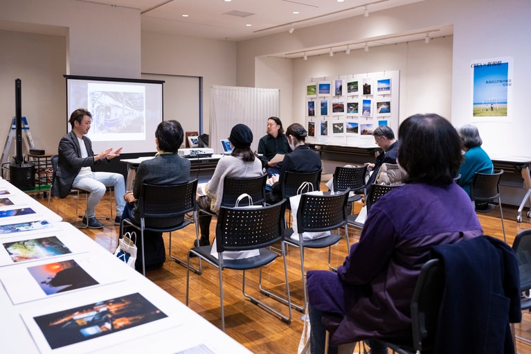 写真講座には多くの写真愛好家が集まった。撮影：今井知佑