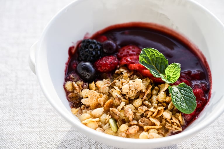 「OZIO 横浜 アサイーボウル」。