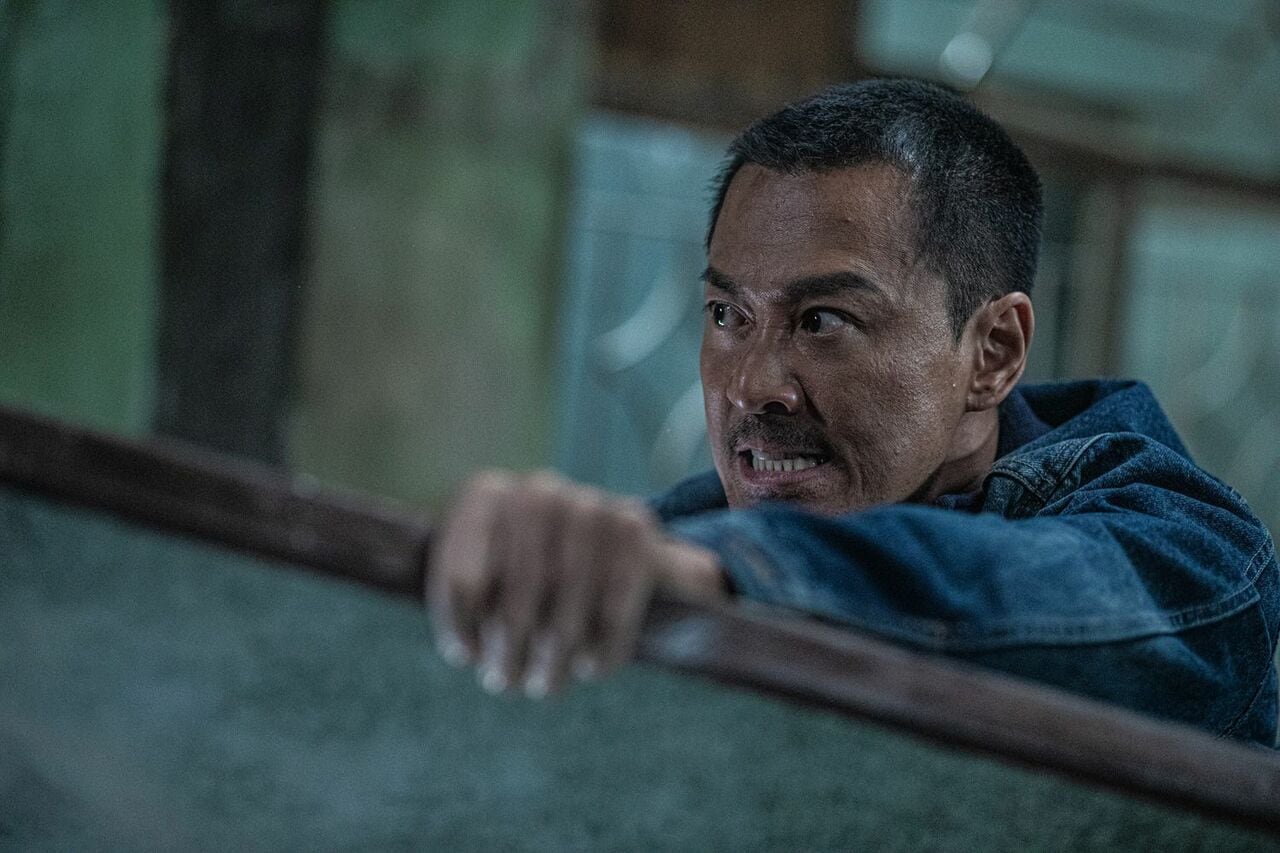 『トワイライト・ウォリアーズ 決戦！ 九龍城砦』 UHD・Blu-ray・DVD好評発売中　発売元：クロックワークス　販売元：ハピネット・メディアマーケティング　©2024 Media Asia Film Production Limited Entertaining Power Co. Limited One Cool Film Production Limited Lian Ray Pictures Co., Ltd All Rights Reserved.