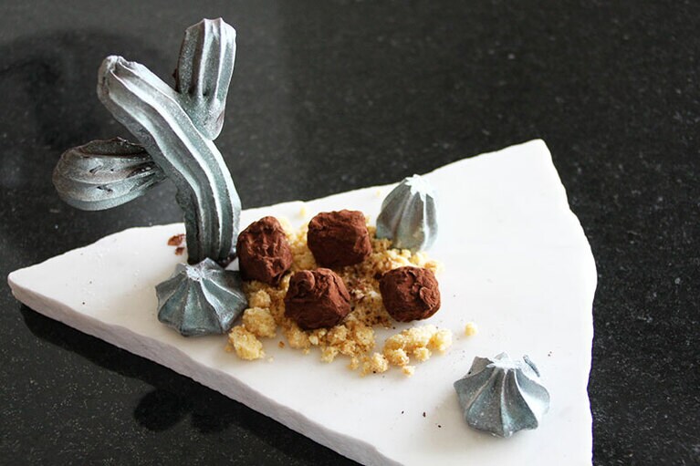 チェックインすると、かわいらしいウエルカムスイーツが用意されていた。