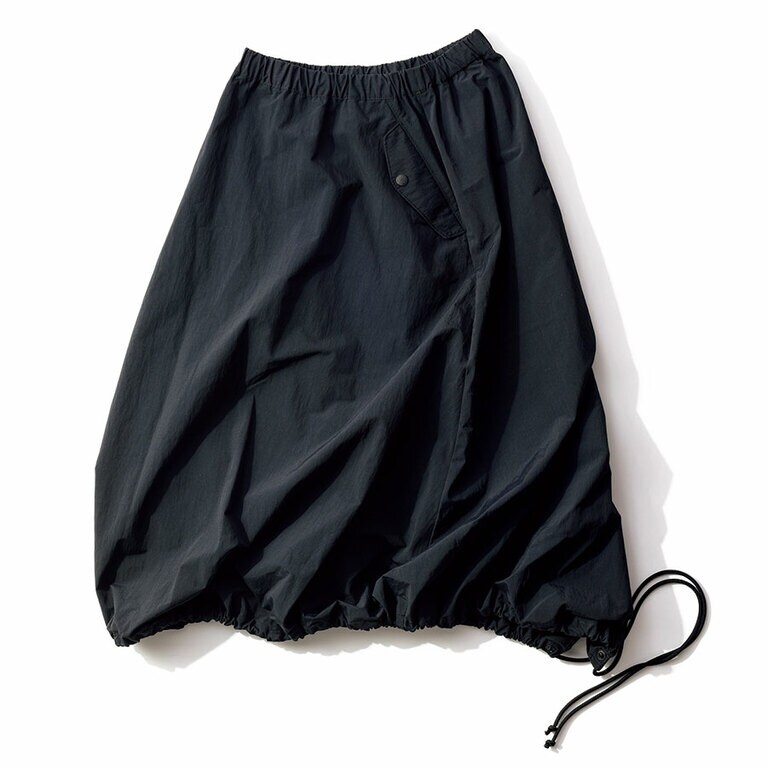 フィッシュテール フレア スカート／15,400円。