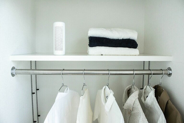 Yoitas「コンパクト除湿機」5,980円。