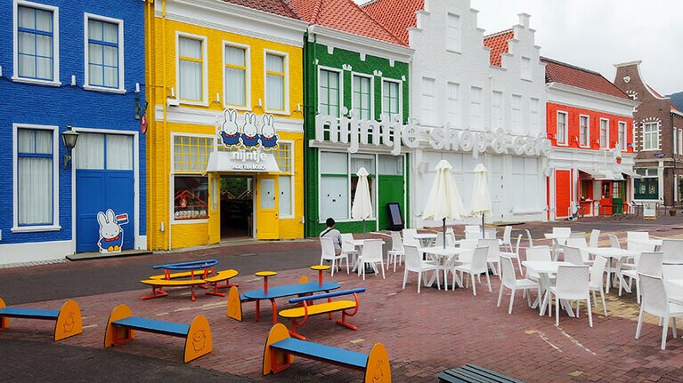 ミッフィーのショップ＆カフェ「nijntje(ナインチェ)」。