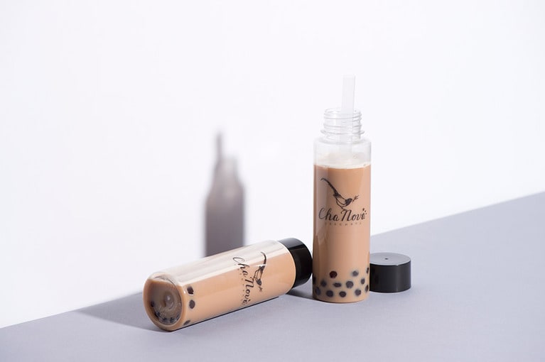 ●Cha Nova「蜂蜜タピオカミルクティー(ボトル)」750円。