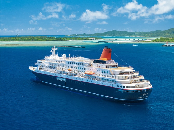 グランド・フィナーレを迎える「にっぽん丸」で日本の絶景を味わう