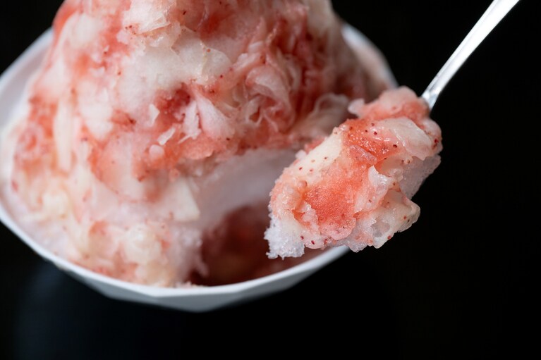 氷の下には蜜と白あんが。