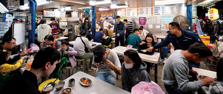 山内雞肉（シャンネイヂーロウ）。