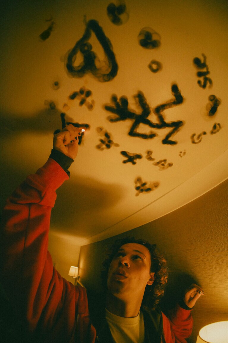 GRAMICCI 2025年秋冬シーズンビジュアルより。