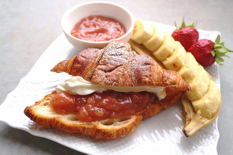 成城石井あまおういちごバナナジャム