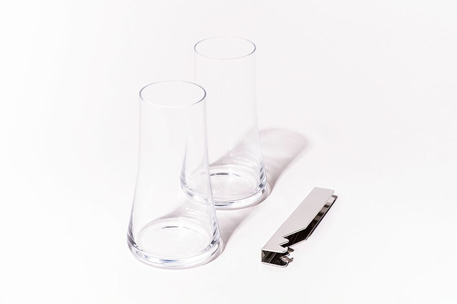 ビアグラスとオープナー(ビアグラス2個、オープナー1個セット) 11,000円／アレッシィ