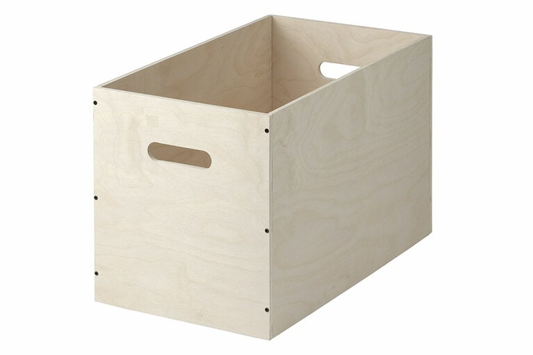 「ボックス」 2,727円(幅54×奥行き33×高さ37㎝)。