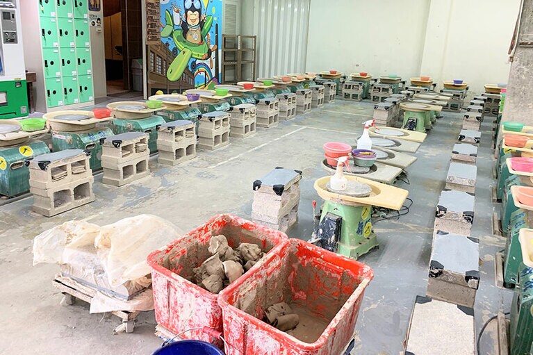 ろくろ体験ができるコーナー。