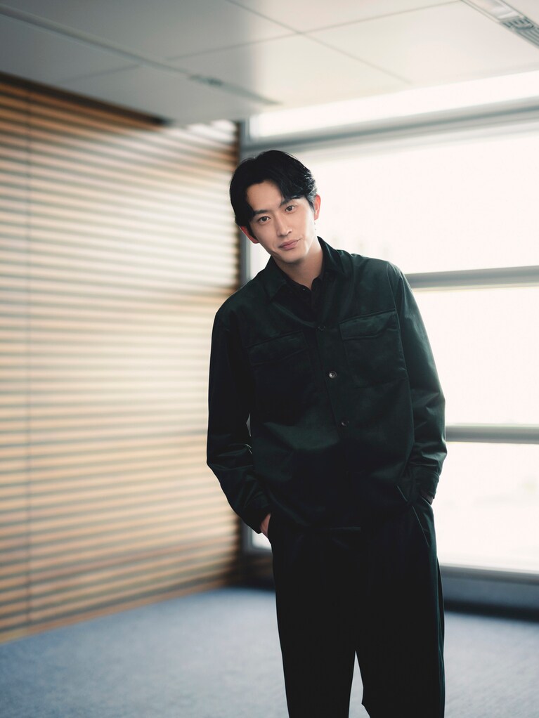 杉野遥亮さん。