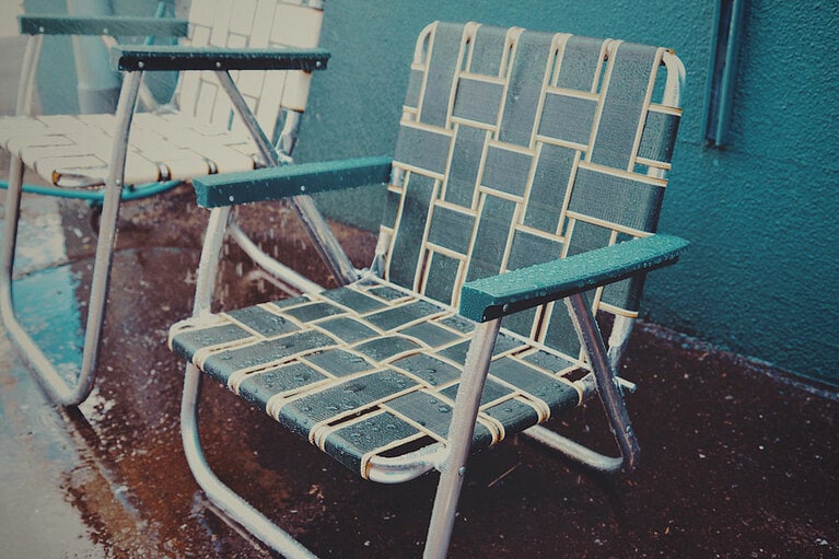 雨にも強いウェッビングベルト。