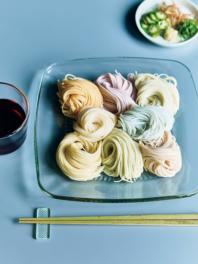 みわのにじ 50g×8種（各2束） 3,024円（送料無料）。