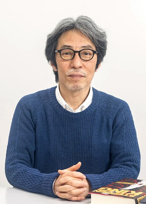 翻訳者の白石 朗氏近影（©文藝春秋）