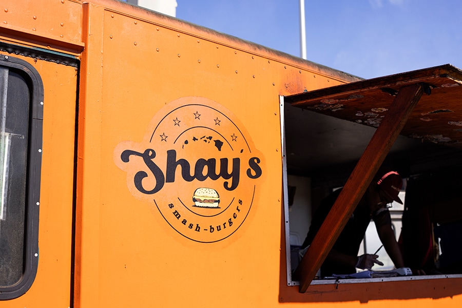 Shay's Smash Burgers。