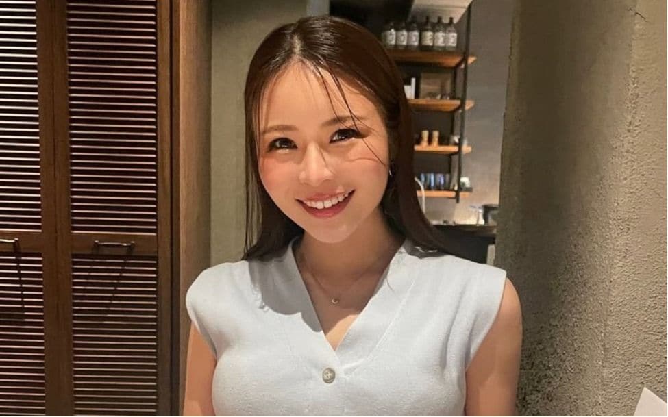 ネイリスト・経営者で、チャンネル登録者数20万人超の美容系YouTuberでもある橋本実花さん